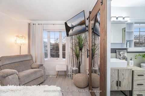 Photo 19 at 47 Triple Crown Avenue, Clairville, Toronto