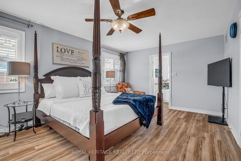 Photo 19 at 846 Hanmore Court, Pinecrest, Oshawa