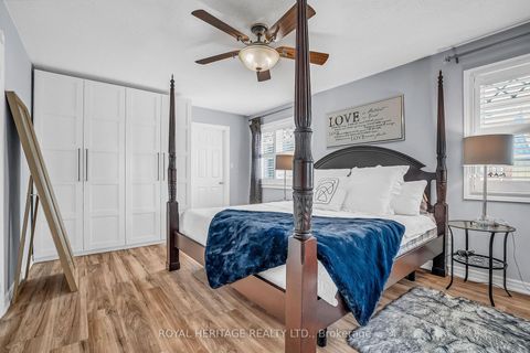 Photo 20 at 846 Hanmore Court, Pinecrest, Oshawa