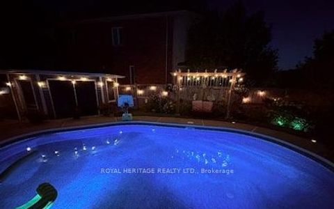 Photo 46 at 846 Hanmore Court, Pinecrest, Oshawa