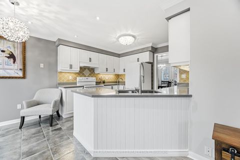 Photo 12 at 246 Equator Crescent, Vellore Village, Vaughan