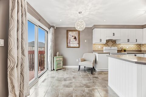 Photo 13 at 246 Equator Crescent, Vellore Village, Vaughan