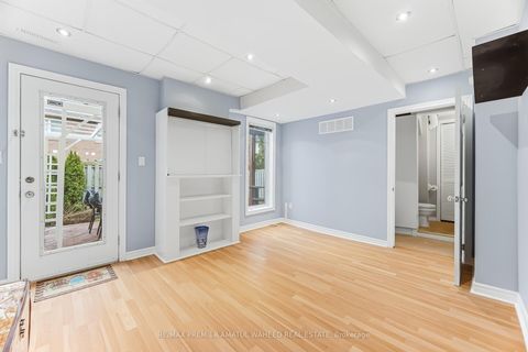 Photo 30 at 246 Equator Crescent, Vellore Village, Vaughan