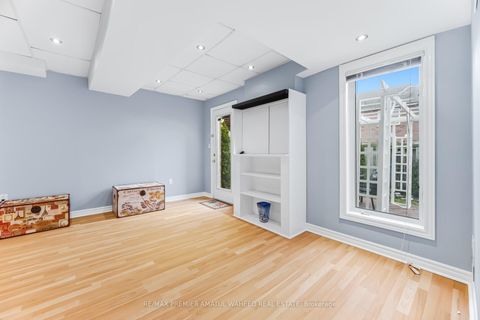 Photo 32 at 246 Equator Crescent, Vellore Village, Vaughan