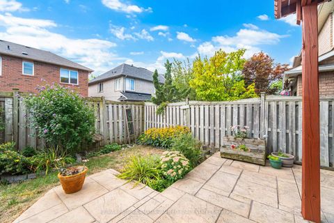 Photo 43 at 246 Equator Crescent, Vellore Village, Vaughan