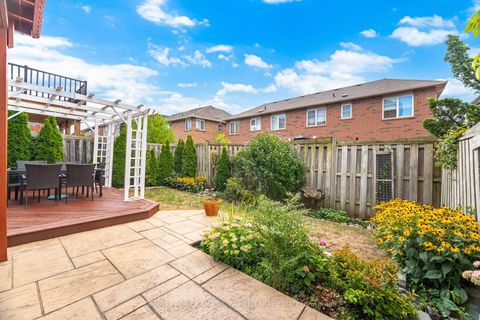 Photo 44 at 246 Equator Crescent, Vellore Village, Vaughan