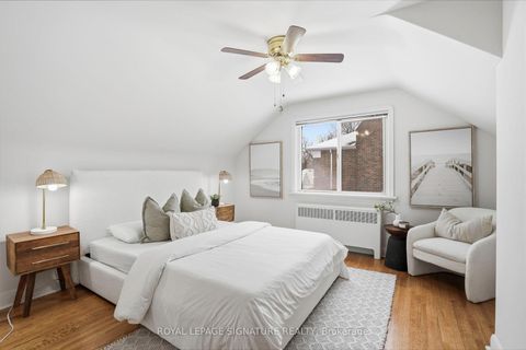 Photo 21 at 11 Innisdale Drive, Maryvale, Toronto