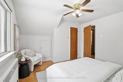 Photo 25 at 11 Innisdale Drive, Maryvale, Toronto