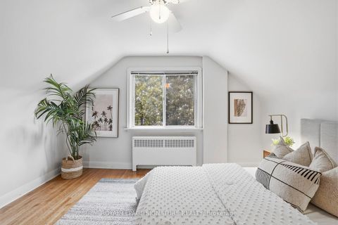 Photo 28 at 11 Innisdale Drive, Maryvale, Toronto