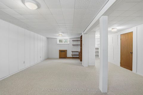 Photo 36 at 11 Innisdale Drive, Maryvale, Toronto