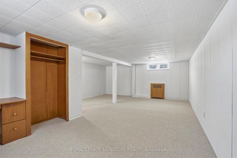 Photo 39 at 11 Innisdale Drive, Maryvale, Toronto