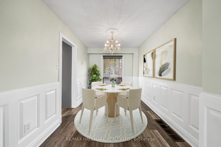 Photo 8 at 11 Tangle Briar Way, Bayview Village, Toronto