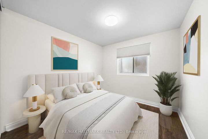 Photo 25 at 11 Tangle Briar Way, Bayview Village, Toronto