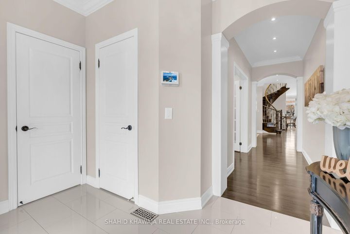 Photo 6 at 12 Orangeblossom Trail, Credit Valley, Brampton