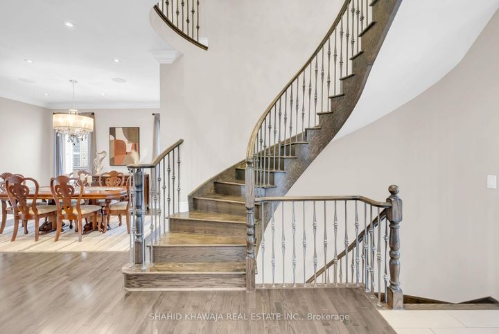 Photo 21 at 12 Orangeblossom Trail, Credit Valley, Brampton