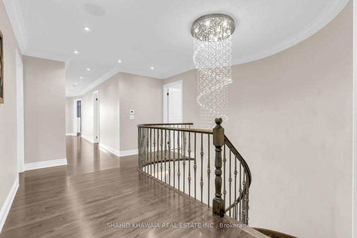 Photo 22 at 12 Orangeblossom Trail, Credit Valley, Brampton