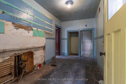 Photo 5 at 60 Dennis Avenue, Mount Dennis, Toronto