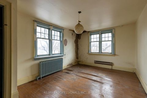 Photo 10 at 60 Dennis Avenue, Mount Dennis, Toronto