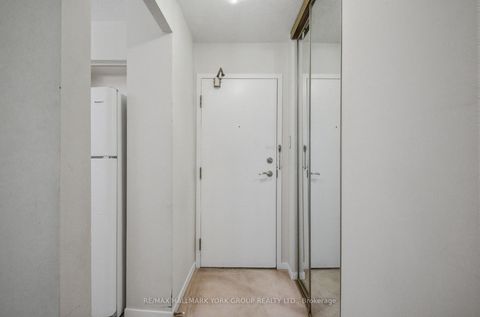 Photo 5 at 604 - 250 Davis Drive, Central Newmarket, Newmarket