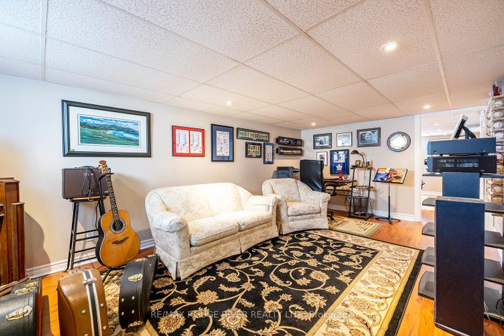 Photo 21 at 9 Granard Boulevard, Cliffcrest, Toronto