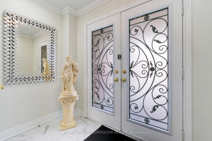 Photo 5 at 131 Checkerberry Crescent, Wellington, Brampton