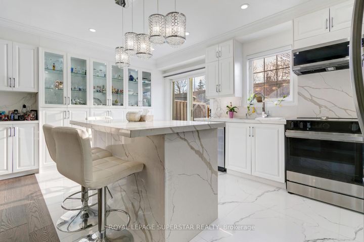 Photo 18 at 131 Checkerberry Crescent, Wellington, Brampton