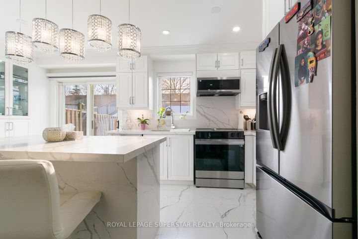 Photo 19 at 131 Checkerberry Crescent, Wellington, Brampton