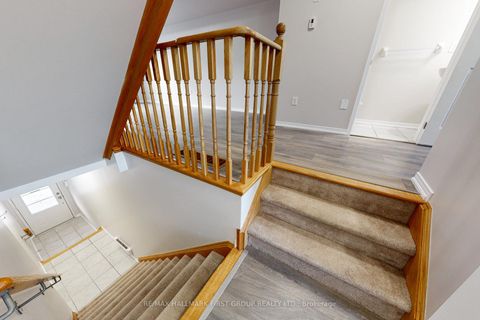 Photo 6 at 2532 Bromus Path, Windfields, Oshawa