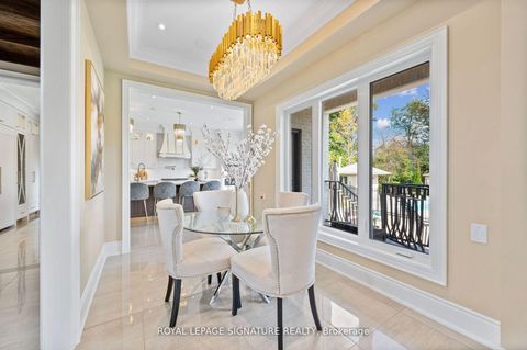 Photo 12 at 75 Rachelle Court, Kleinburg, Vaughan