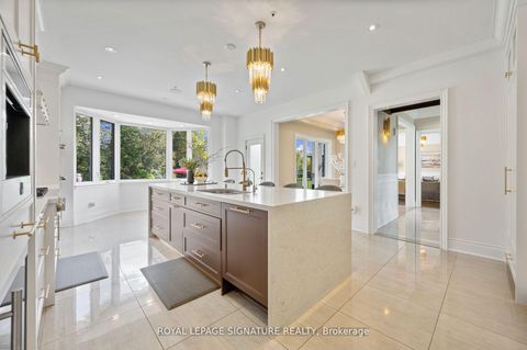 Photo 15 at 75 Rachelle Court, Kleinburg, Vaughan