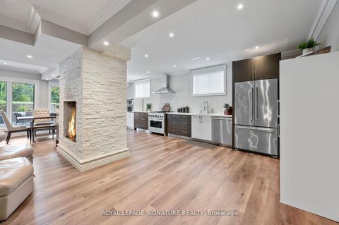 Photo 30 at 75 Rachelle Court, Kleinburg, Vaughan