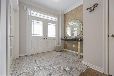 Photo 1 at 48 Tonner Crescent, Bayview Northeast, Aurora