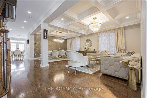 Photo 4 at 48 Tonner Crescent, Bayview Northeast, Aurora