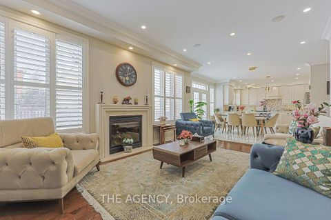 Photo 11 at 48 Tonner Crescent, Bayview Northeast, Aurora