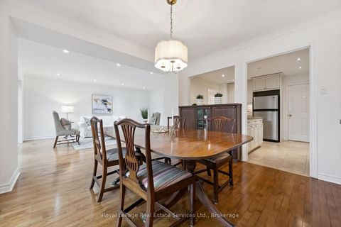 Photo 7 at 136 - 48 Crimson Mill Way, Windfields, Toronto