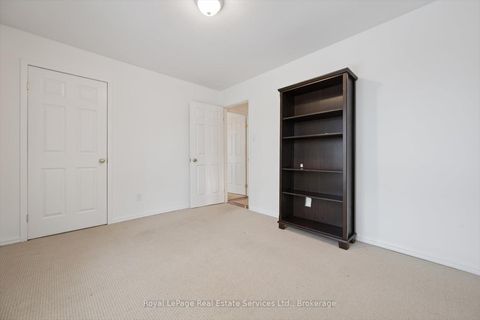 Photo 22 at 136 - 48 Crimson Mill Way, Windfields, Toronto