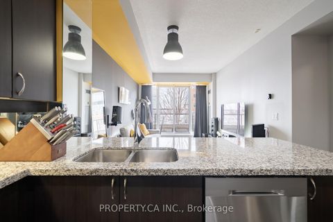 Photo 7 at 309 - 21 Upper Duke Crescent, Unionville, Markham