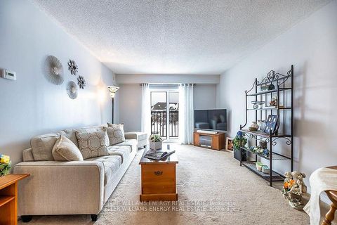 Photo 7 at 204 - 94 Aspen Springs Drive, Bowmanville, Clarington
