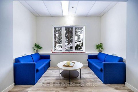 Photo 20 at 204 - 94 Aspen Springs Drive, Bowmanville, Clarington