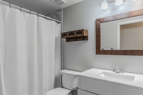 Photo 9 at 222 Country Lane, Painswick South, Barrie