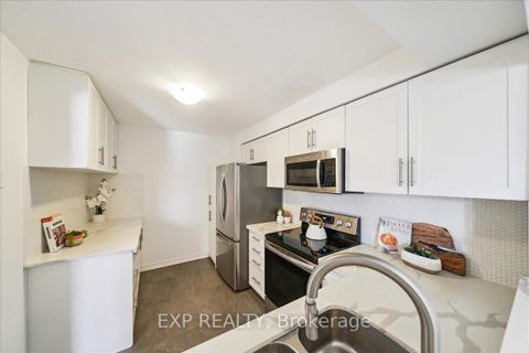 Photo 8 at 10 Laurie Shepway, Don Valley Village, Toronto