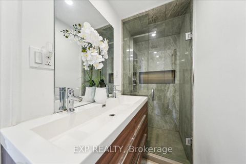 Photo 18 at 10 Laurie Shepway, Don Valley Village, Toronto