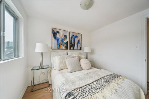 Photo 21 at 10 Laurie Shepway, Don Valley Village, Toronto