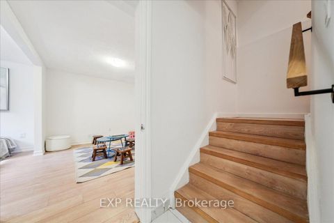 Photo 27 at 10 Laurie Shepway, Don Valley Village, Toronto