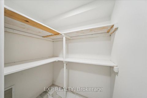 Photo 36 at 10 Laurie Shepway, Don Valley Village, Toronto