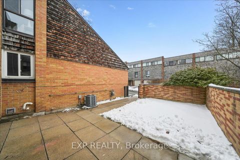 Photo 38 at 10 Laurie Shepway, Don Valley Village, Toronto