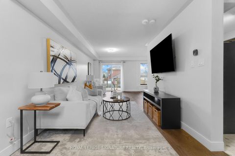 Photo 4 at 37 Wrendale Crescent, Keswick South, Georgina