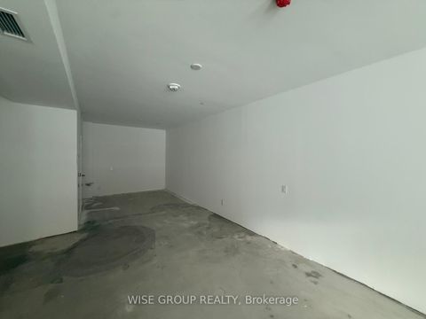 Photo 5 at 103 - 500 Wilson Avenue, Clanton Park, Toronto