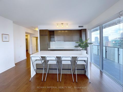 Photo 7 at 1910 - 1080 Bay Street, Bay Street Corridor, Toronto