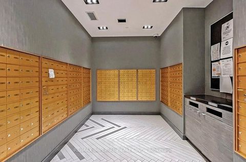 Photo 28 at 1910 - 1080 Bay Street, Bay Street Corridor, Toronto